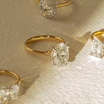14 karat yellow Gold 3.05ct Oval Solitaire Ring