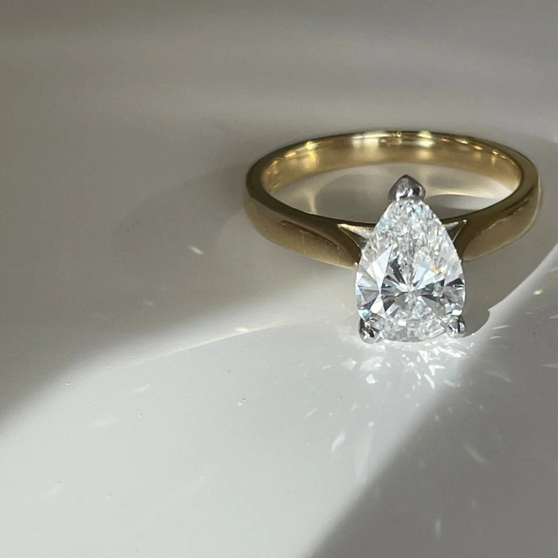 14 karat yellow gold Oval Cut Diamond Solitaire Ring